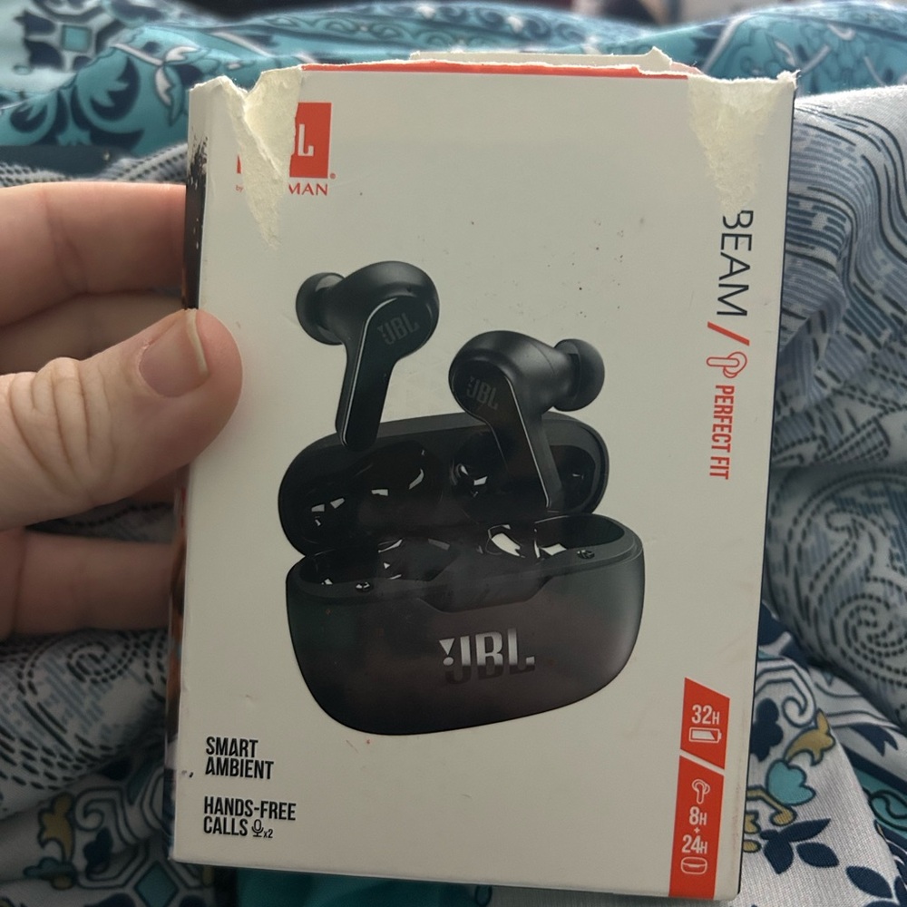 JBL Black Wireless Headset TWS Earbuds